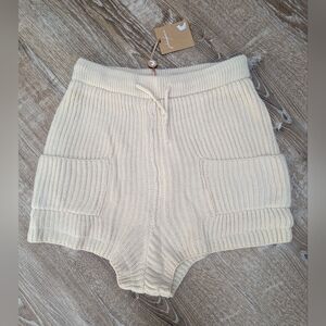 NWT Johnny Becca Cream Boho Knit High Waisted Shorts Size Medium